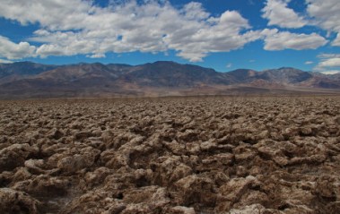 death_valley_devil_playground_ss